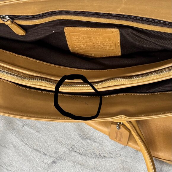 Vintage Coach 9426 Camel Tote Shoulder Bag - Picture 8 of 12